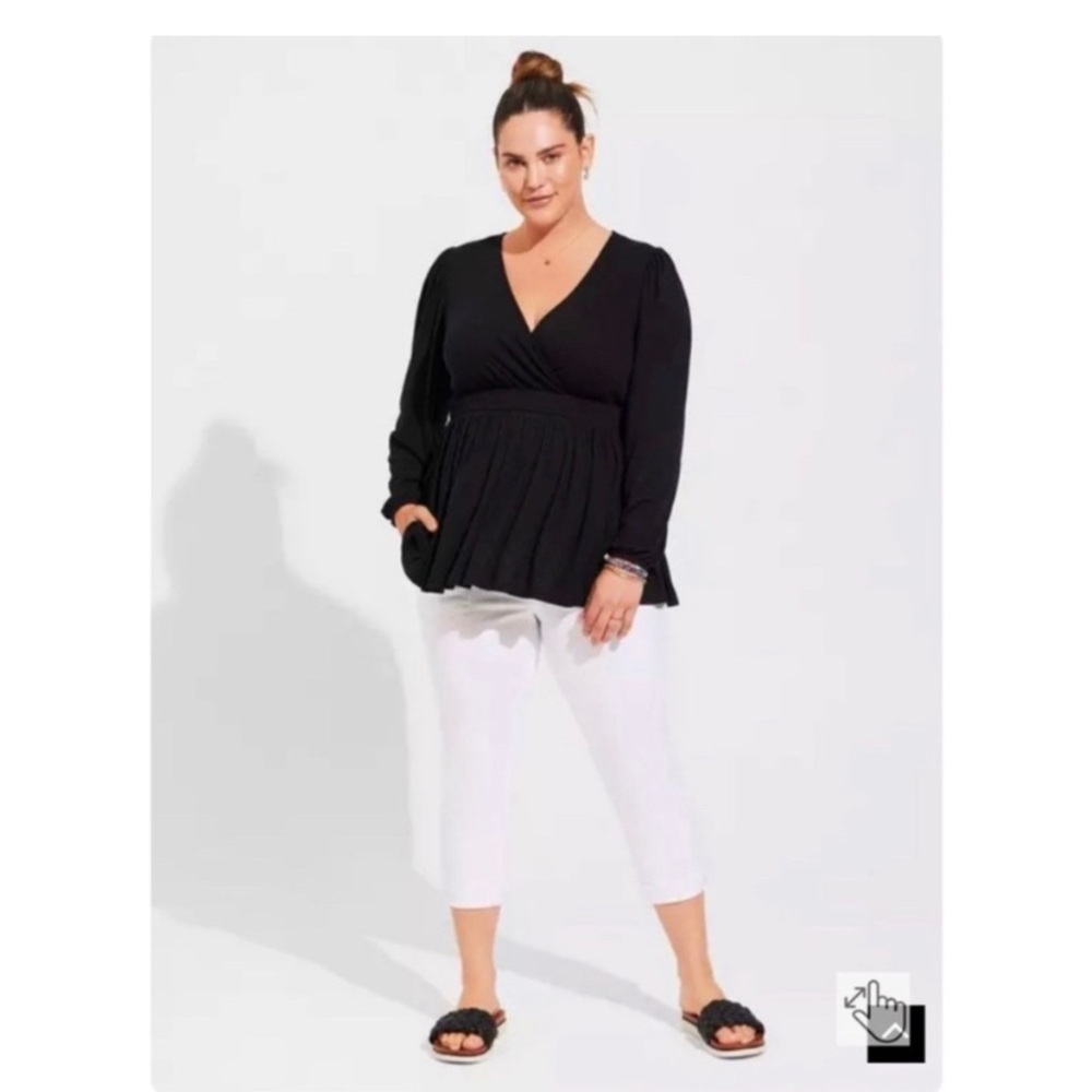 torrid Black V-Neck Long Sleeve Peplum Blouse